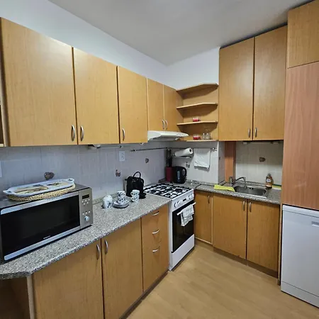 2 Bedroom Apartment, Near Xbionic Appartamento *